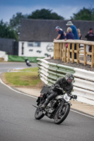 Vintage-motorcycle-club;eventdigitalimages;mallory-park;mallory-park-trackday-photographs;no-limits-trackdays;peter-wileman-photography;trackday-digital-images;trackday-photos;vmcc-festival-1000-bikes-photographs